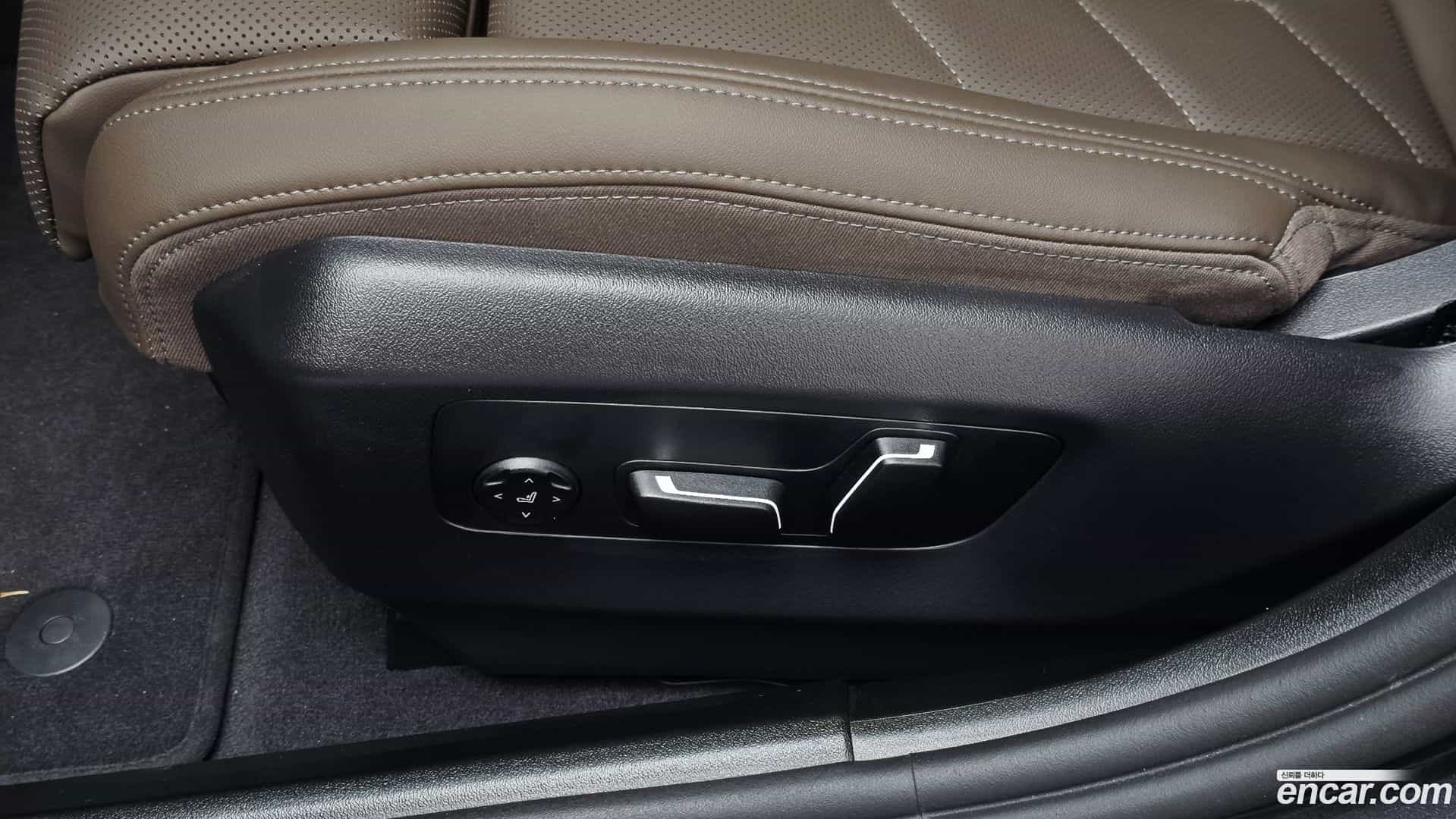 5-Series BMW 2025.11-OPTION-044