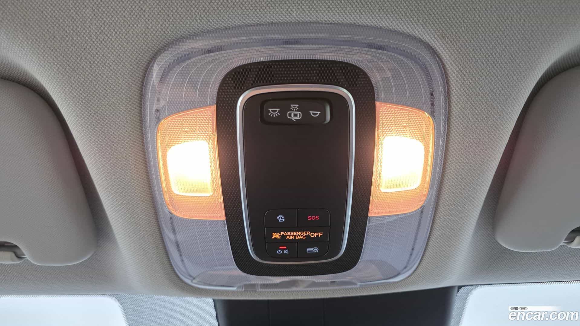 AVANTE Hyundai 2020.10-OPTION-022