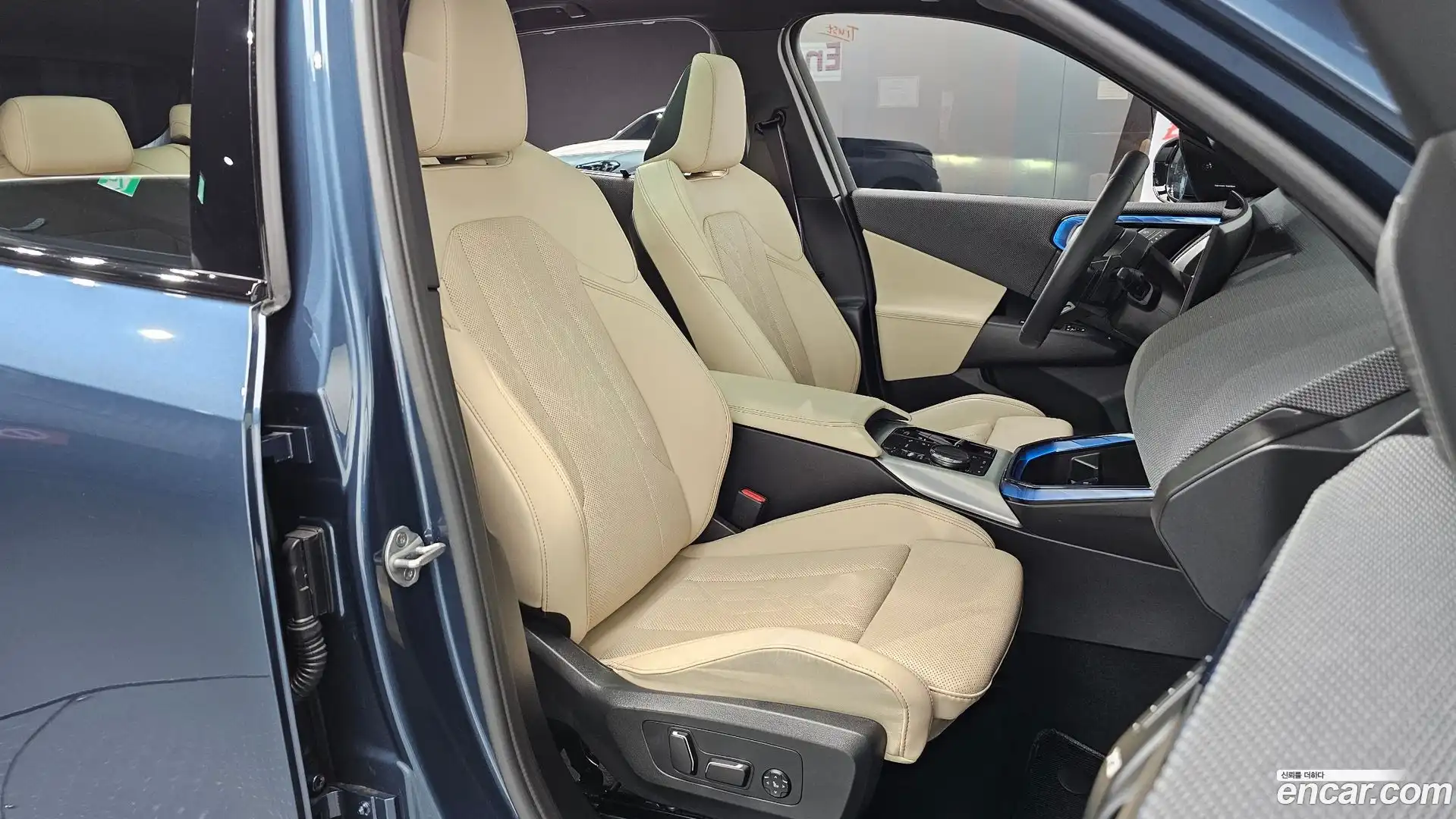 X3 BMW 2025.0-INNER-036