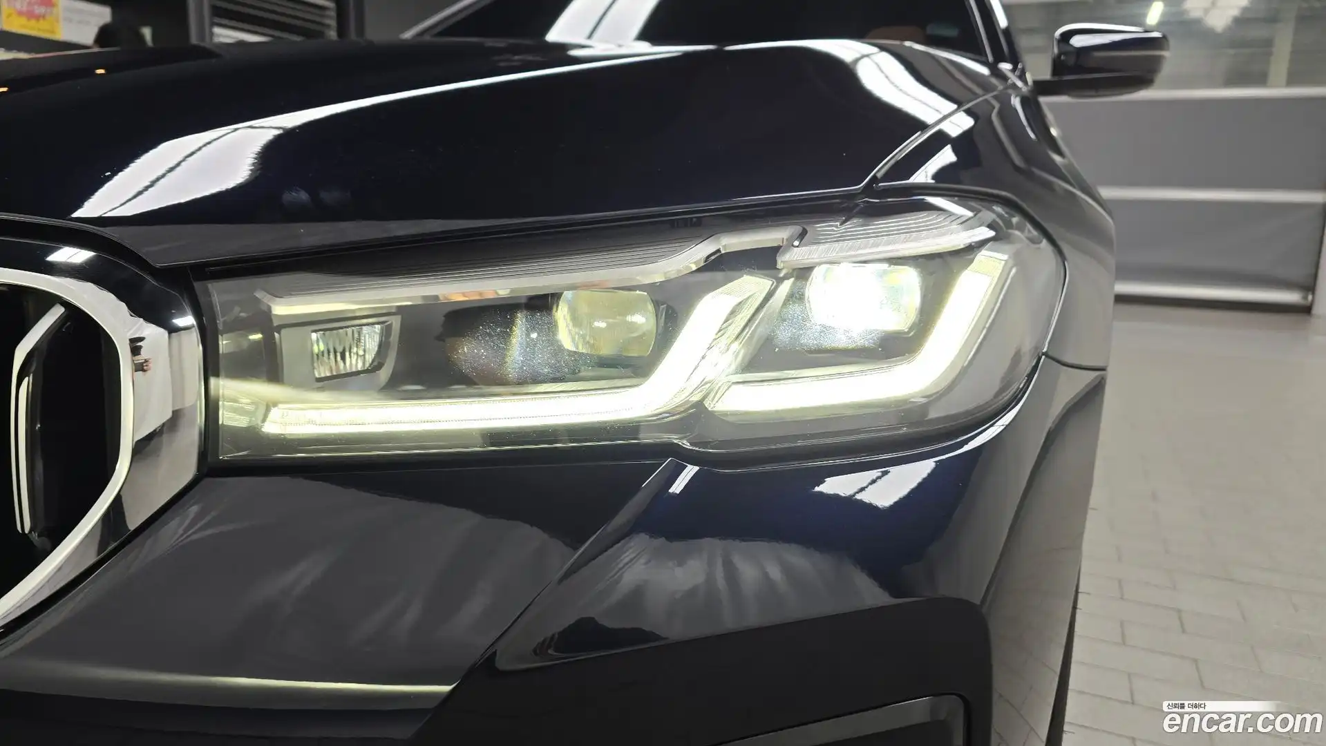 5-Series BMW 2022.7-OUTER-032
