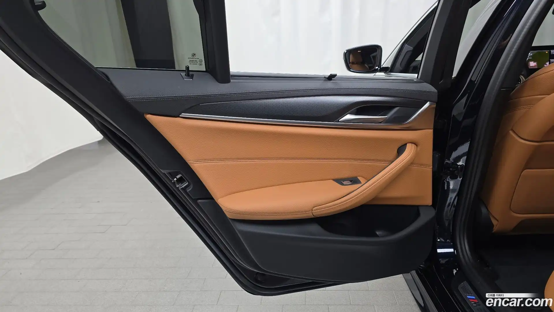 5-Series BMW 2022.7-INNER-035
