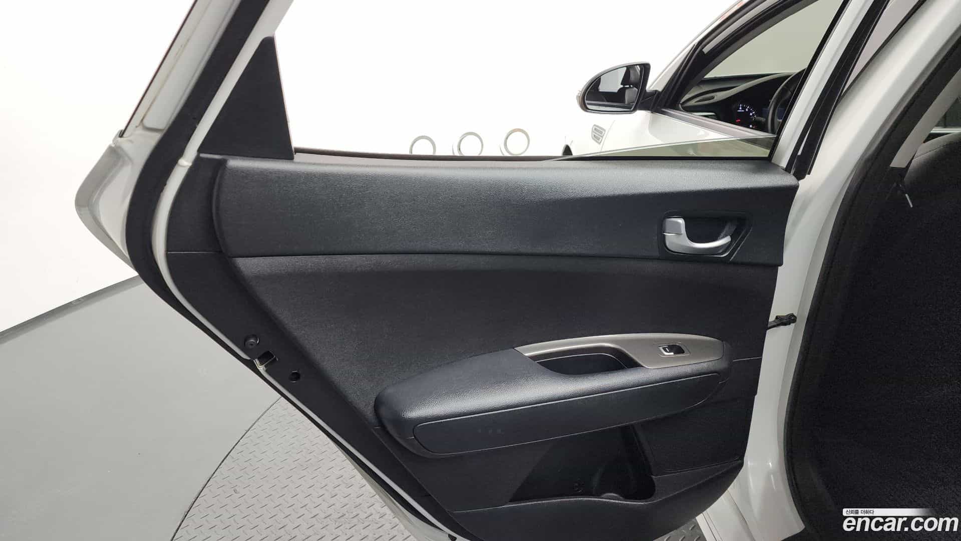 K5 Kia 2018.5-INNER-035