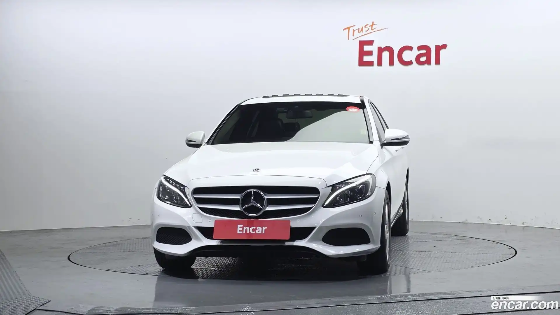 C-Class Mercedes-Benz 2018.0-OUTER-003