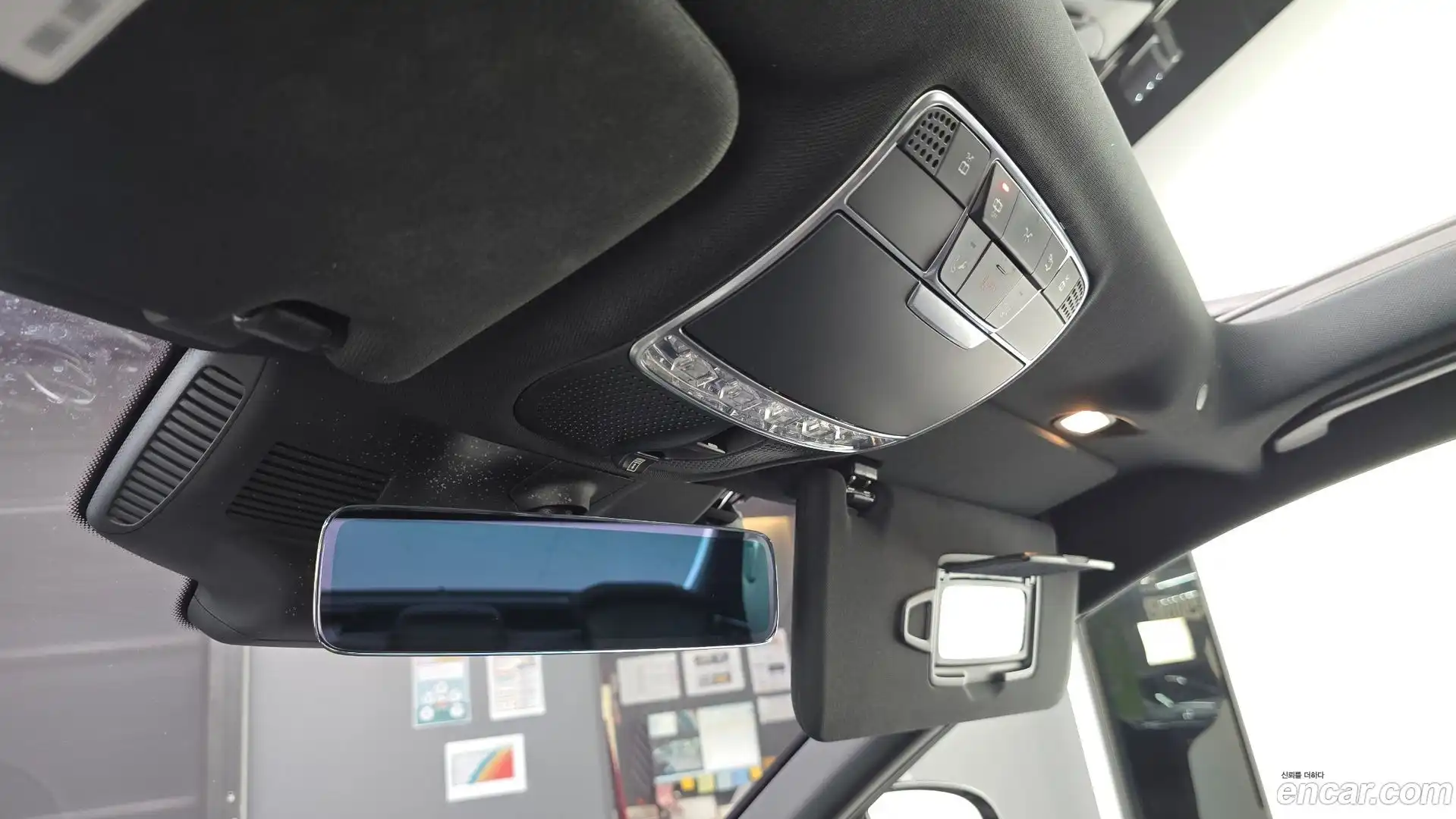 S-Class Mercedes-Benz 2018.4-OPTION-020