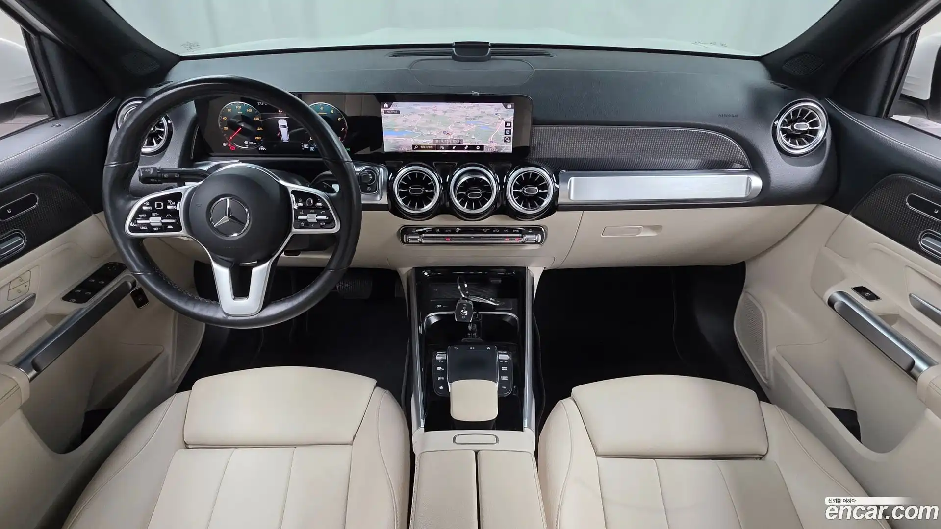 GLB-Class Mercedes-Benz 2021.5-INNER-007