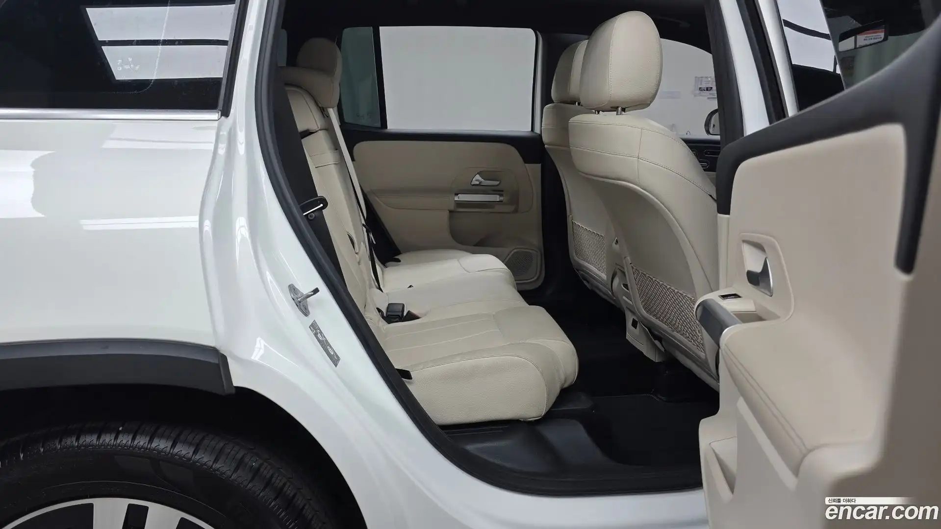 GLB-Class Mercedes-Benz 2021.5-OPTION-015