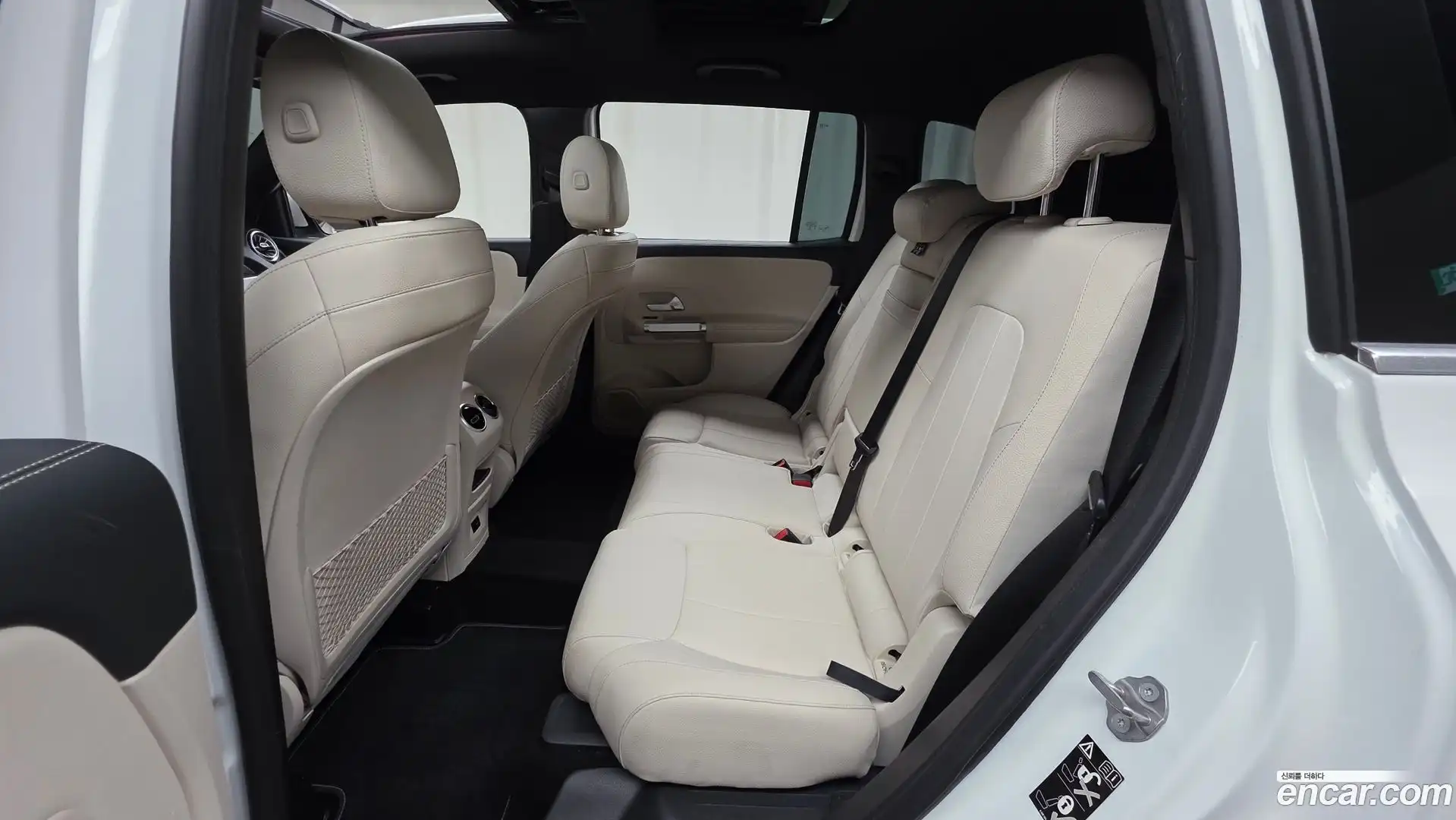 GLB-Class Mercedes-Benz 2021.5-OPTION-016