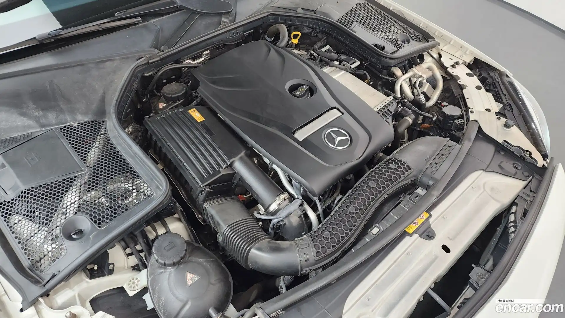 C-Class Mercedes-Benz 2016.6-OUTER-006