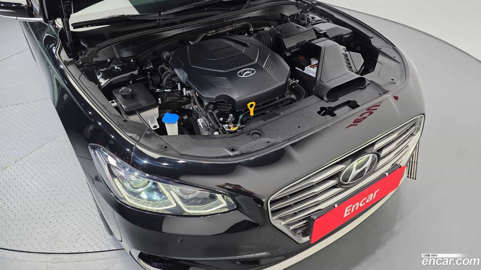 Grandeur Hyundai 2017.11-OUTER-006