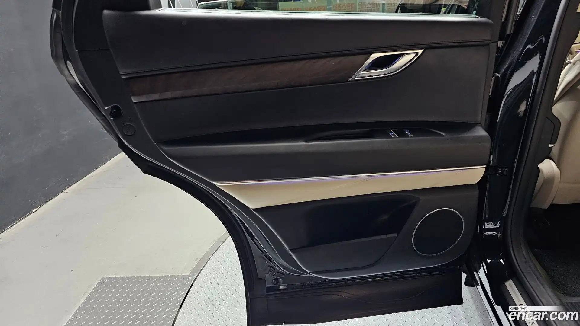 GV80 Genesis 2023.4-INNER-035