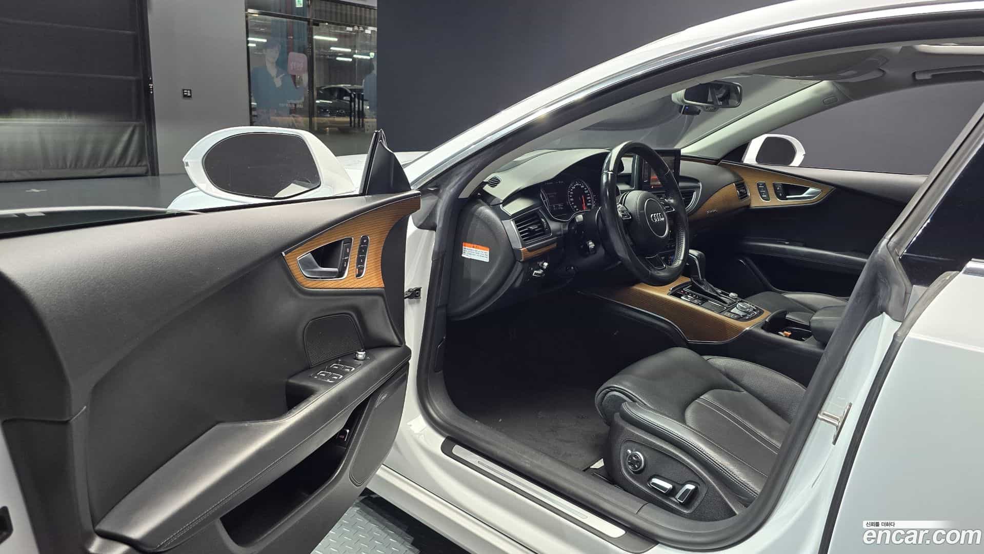 A7 Audi 2015.6-INNER-010