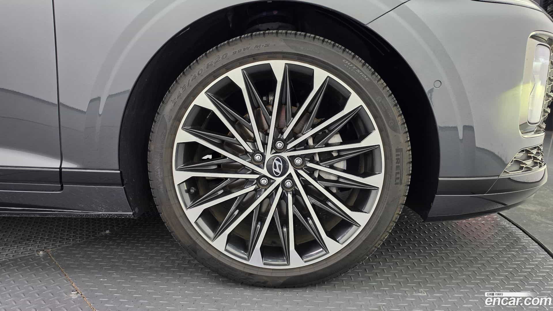 Grandeur Hyundai 2023.2-OUTER-005