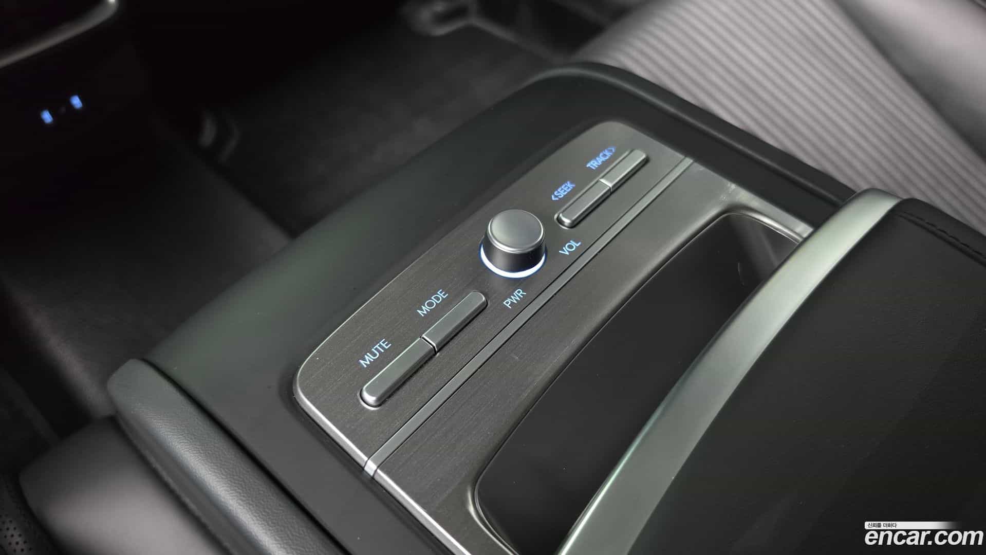 Grandeur Hyundai 2023.2-OPTION-023
