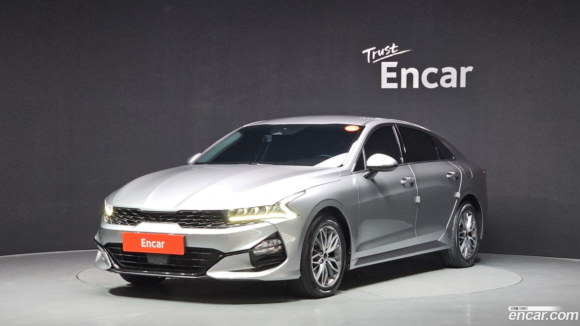 Main__Slider__Photo:K5 Kia 2022.7-0