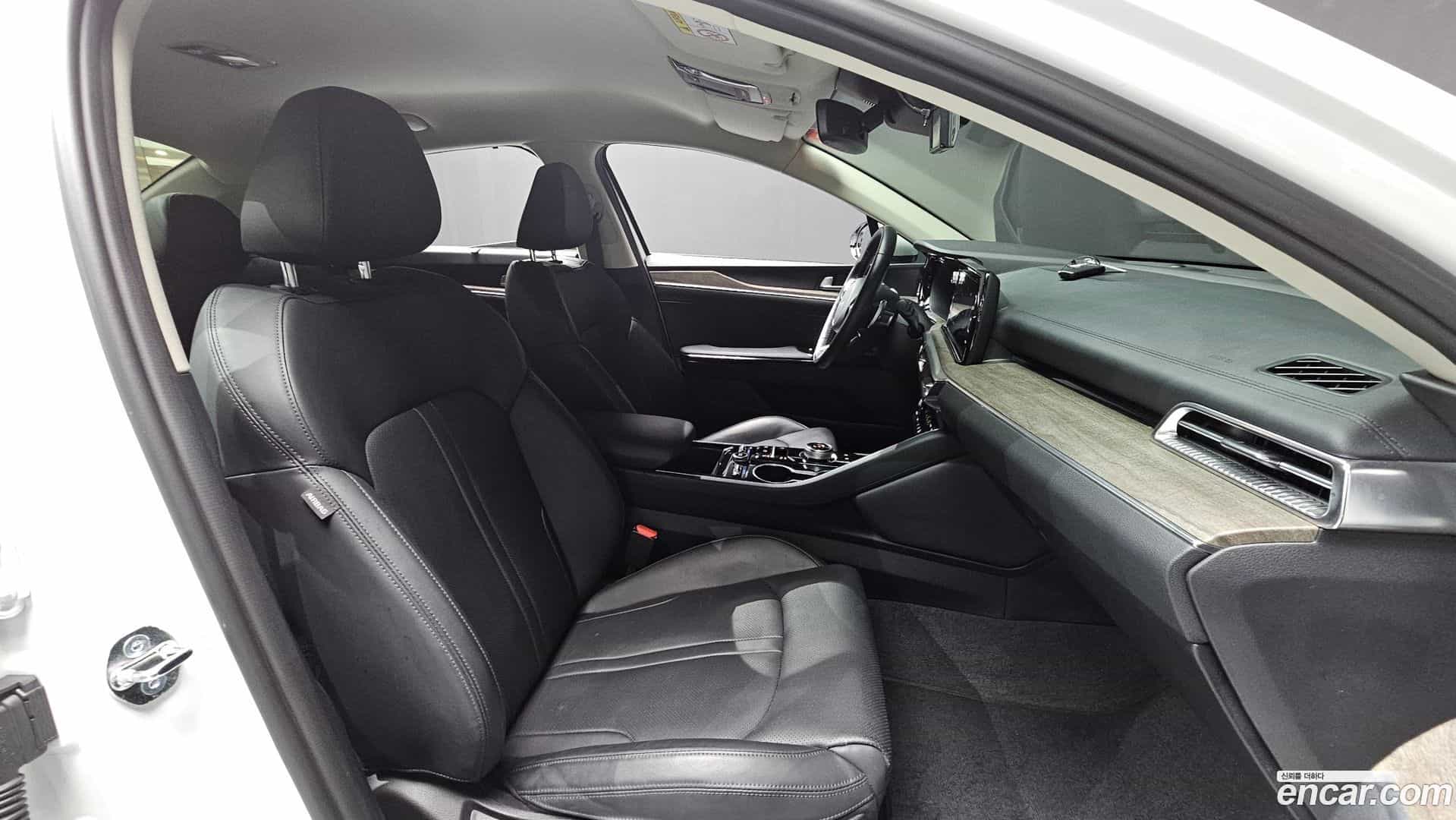 K5 Kia 2023.2-INNER-036
