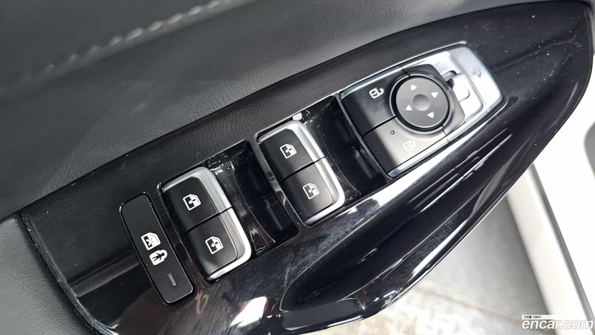 K5 Kia 2023.2-OPTION-041