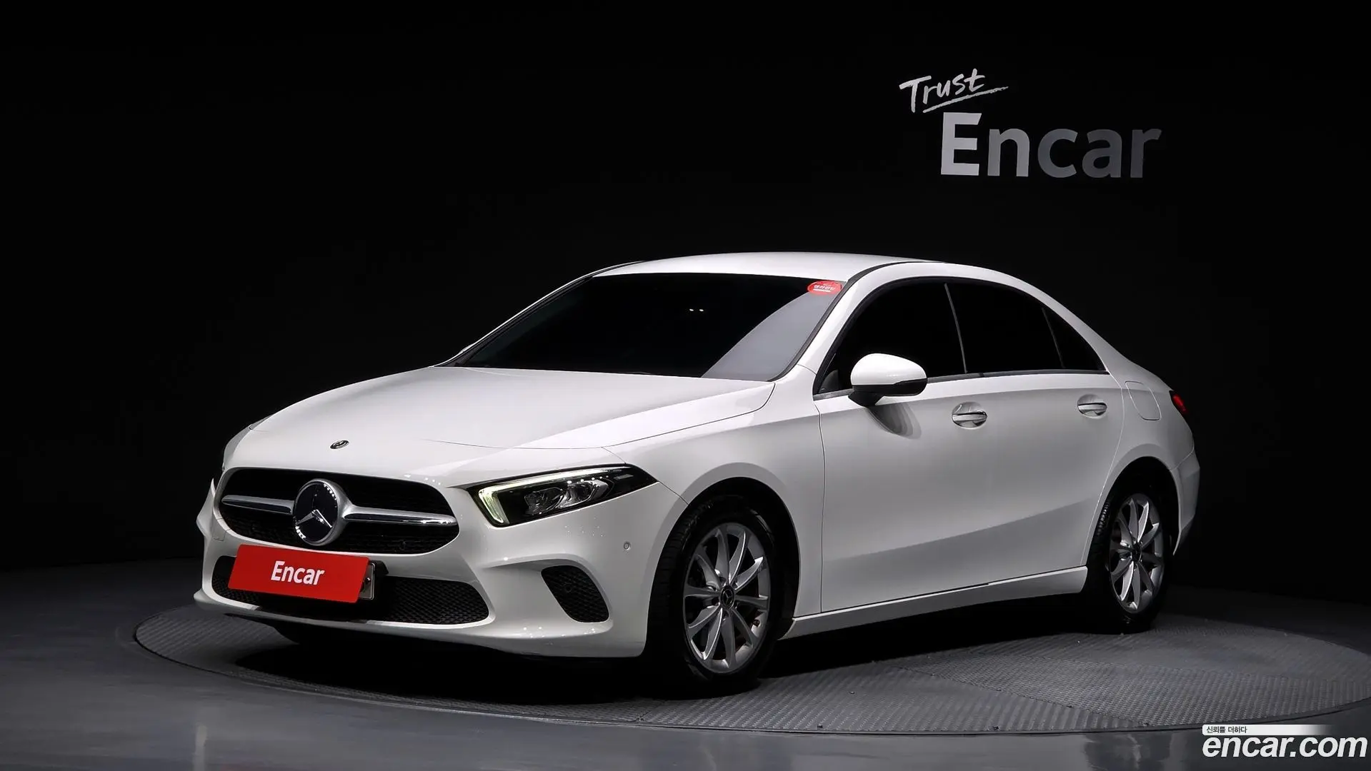Main__Slider__Photo:A-Class Mercedes-Benz 2020.1-0