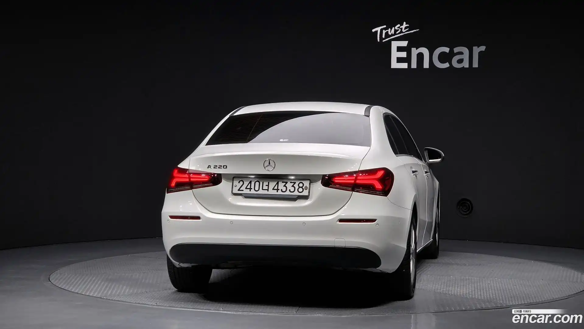 A-Class Mercedes-Benz 2020.1-OUTER-004