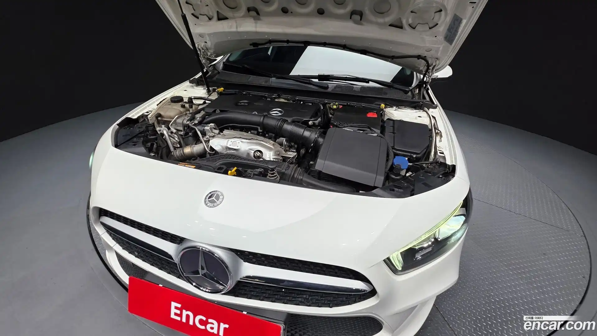 A-Class Mercedes-Benz 2020.1-OUTER-006