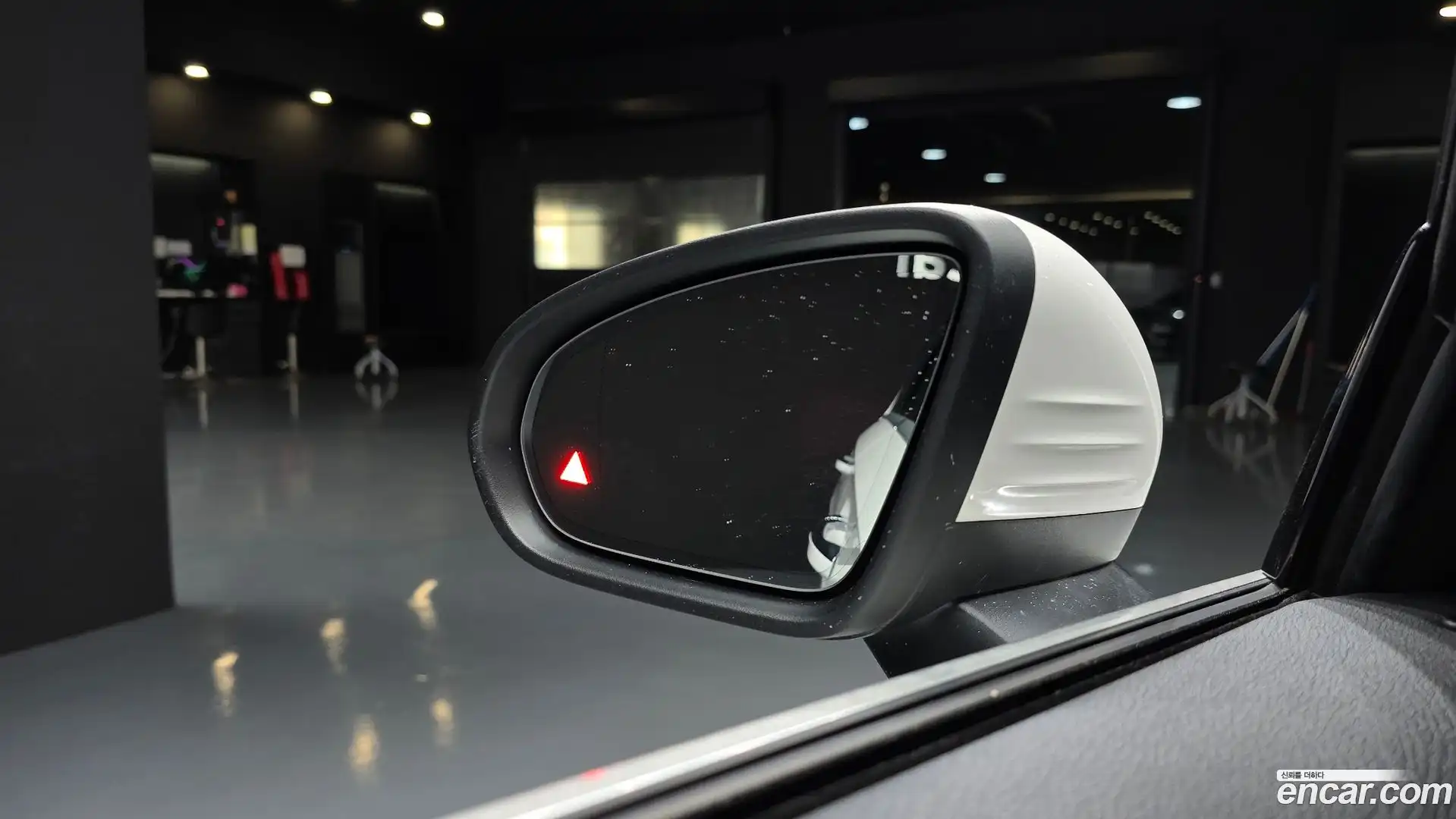 A-Class Mercedes-Benz 2020.1-OPTION-017