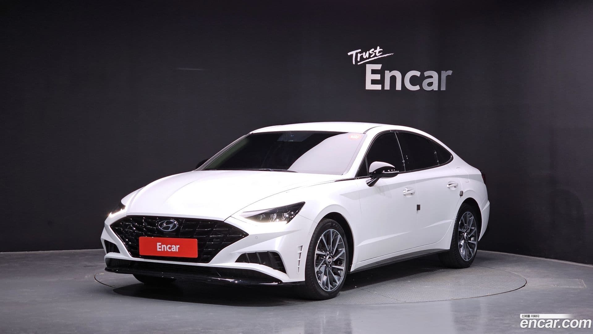 Main__Slider__Photo:Sonata Hyundai 2021.6-0