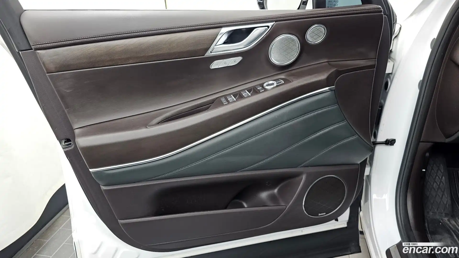 GV80 Genesis 2021.3-INNER-034