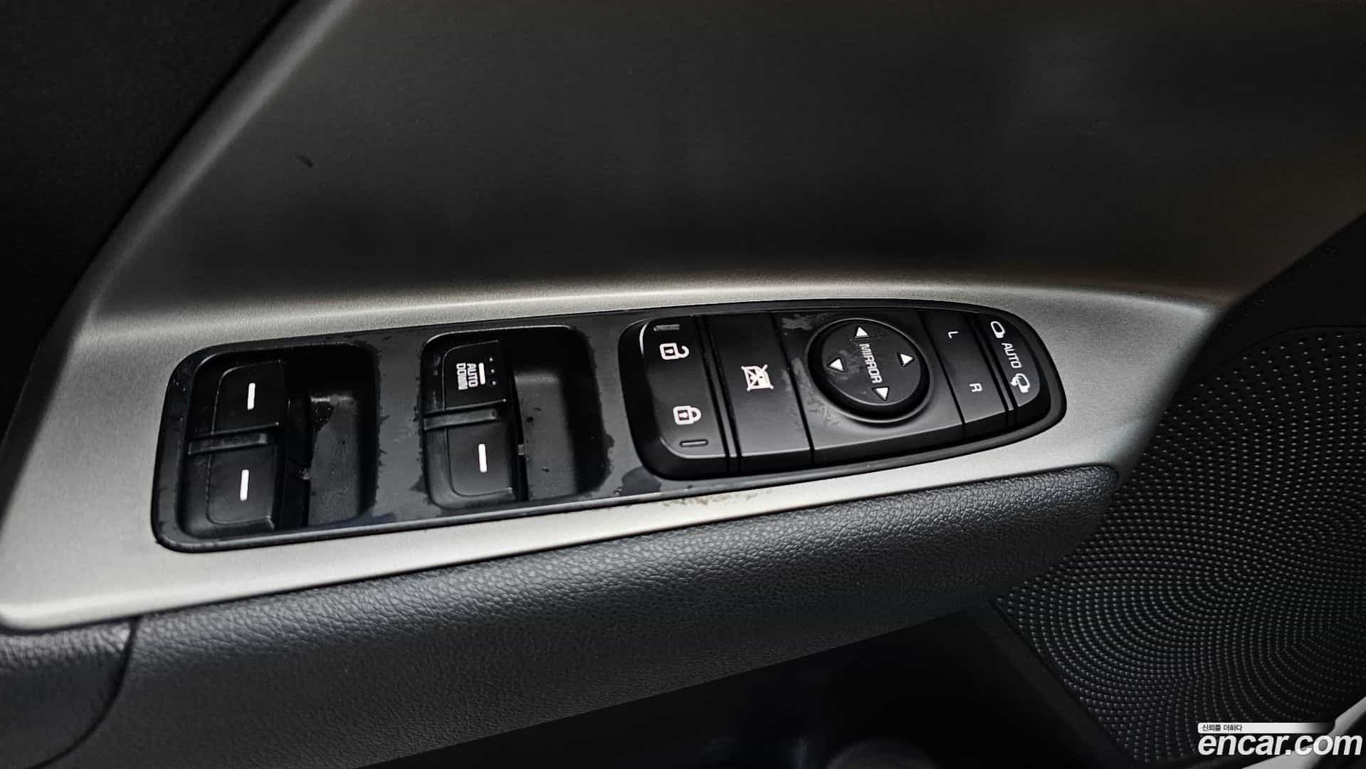 Niro Kia 2022.3-OPTION-024