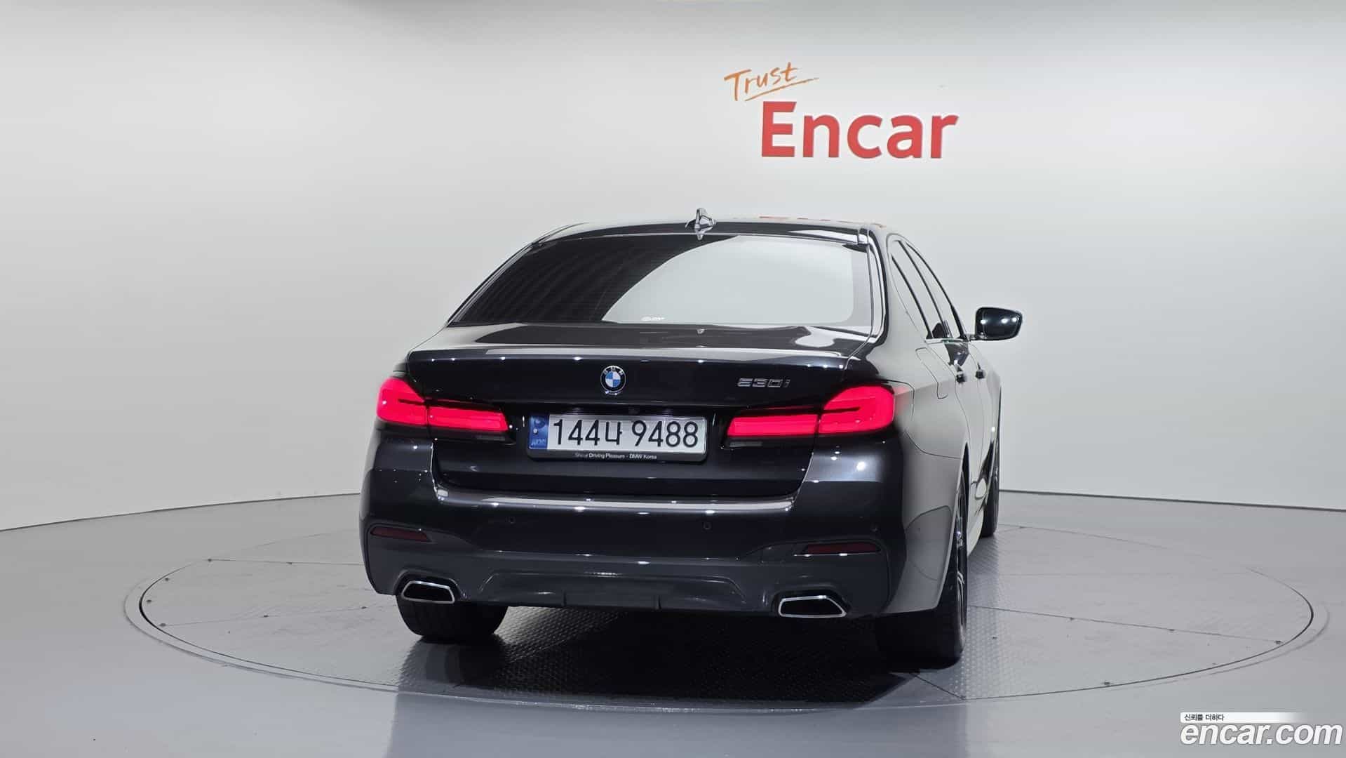 5-Series BMW 2023.6-OUTER-004