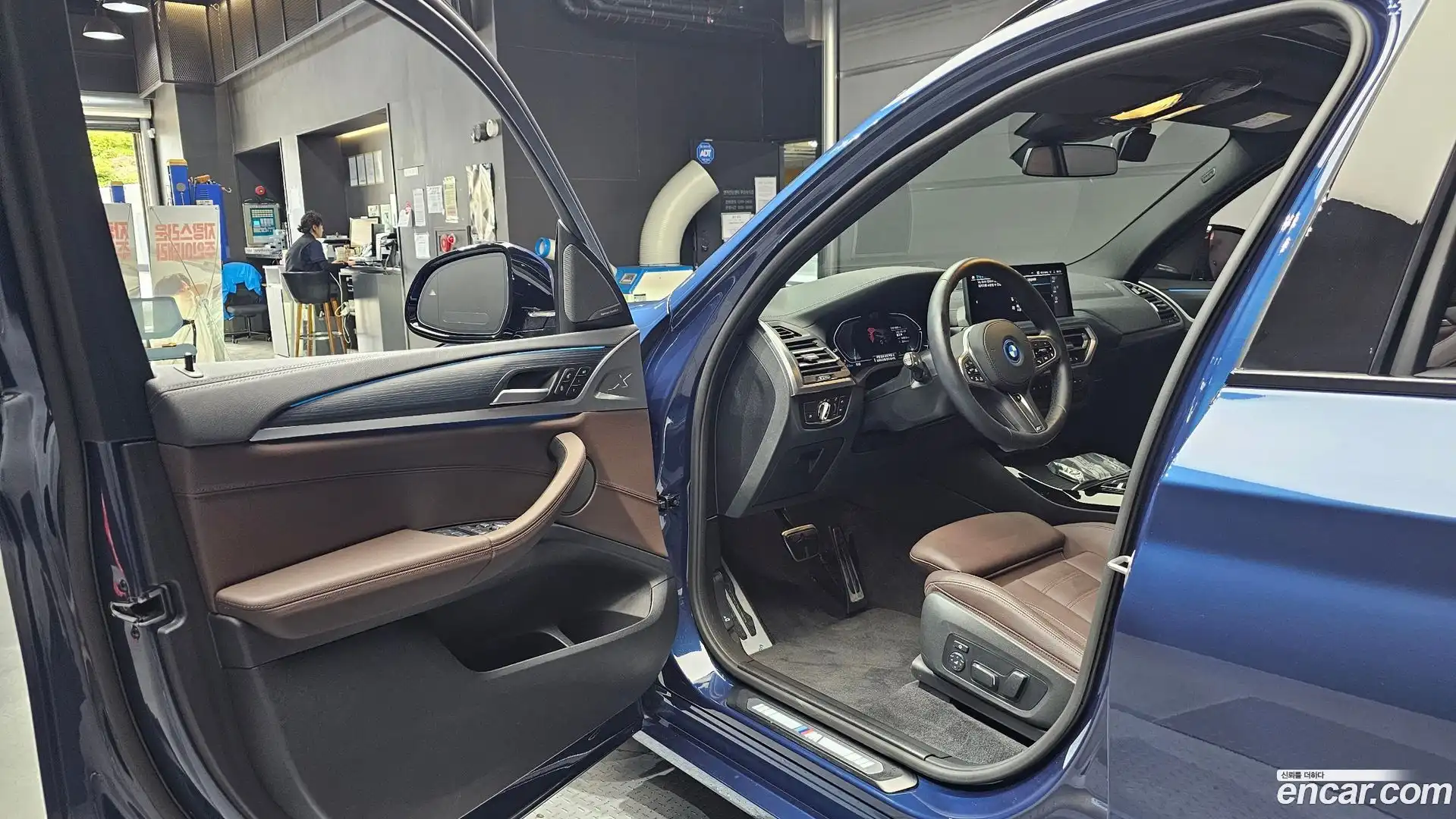 iX3 BMW 2025.4-INNER-010