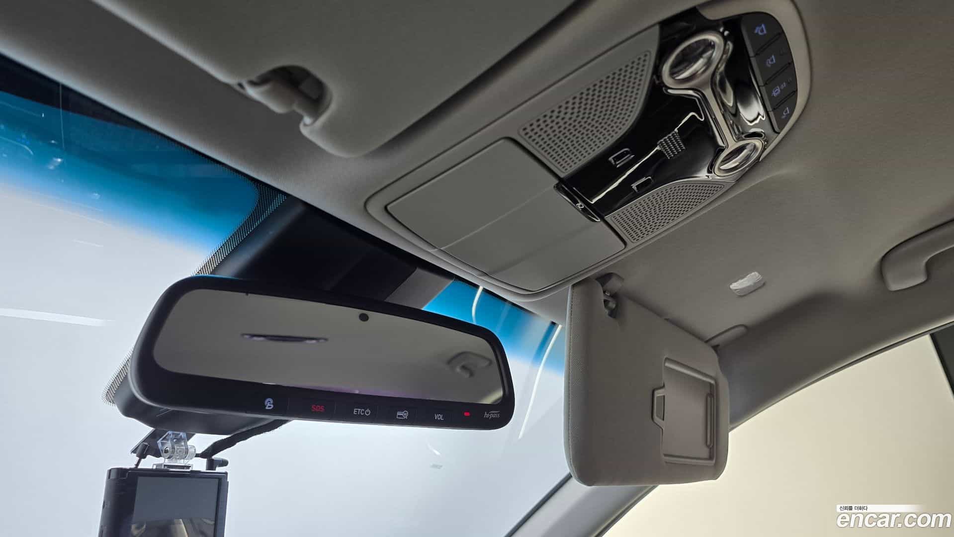 Grandeur Hyundai 2018.11-OPTION-040