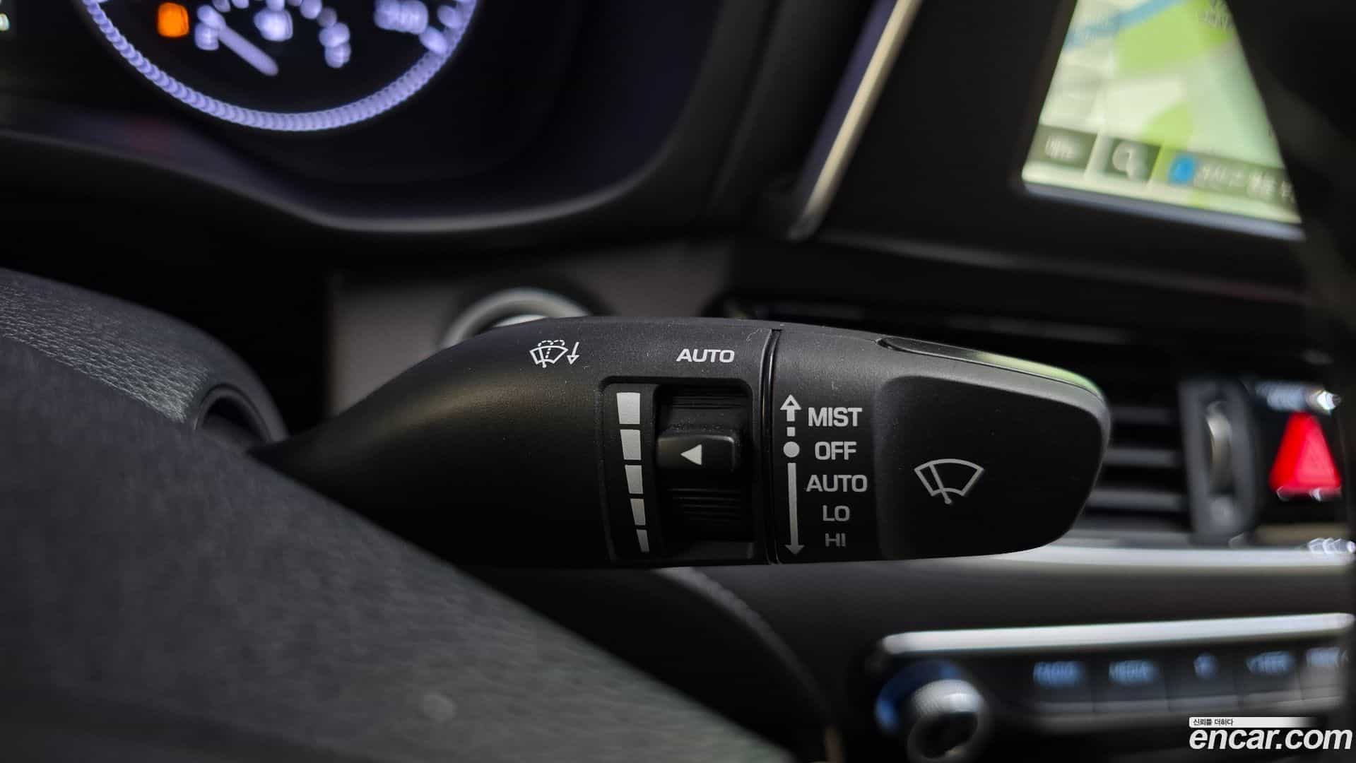 Grandeur Hyundai 2018.11-OPTION-042