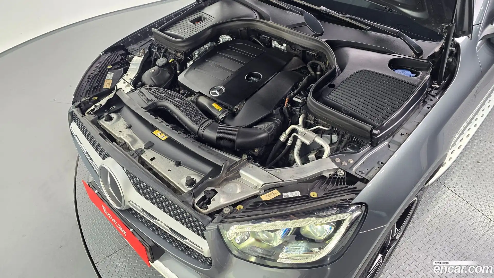 GLC-Class Mercedes-Benz 2023.5-OUTER-006