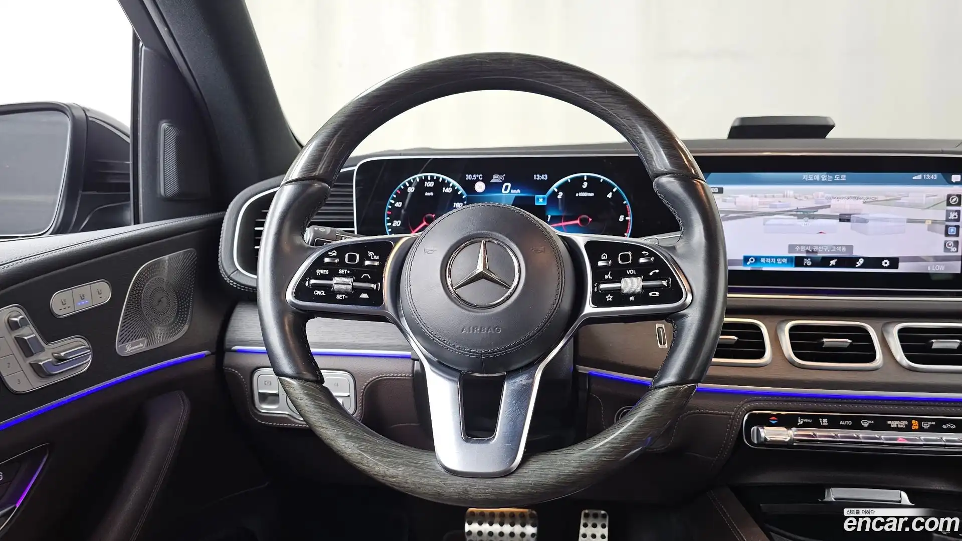 GLS-Class Mercedes-Benz 2022.5-OPTION-017
