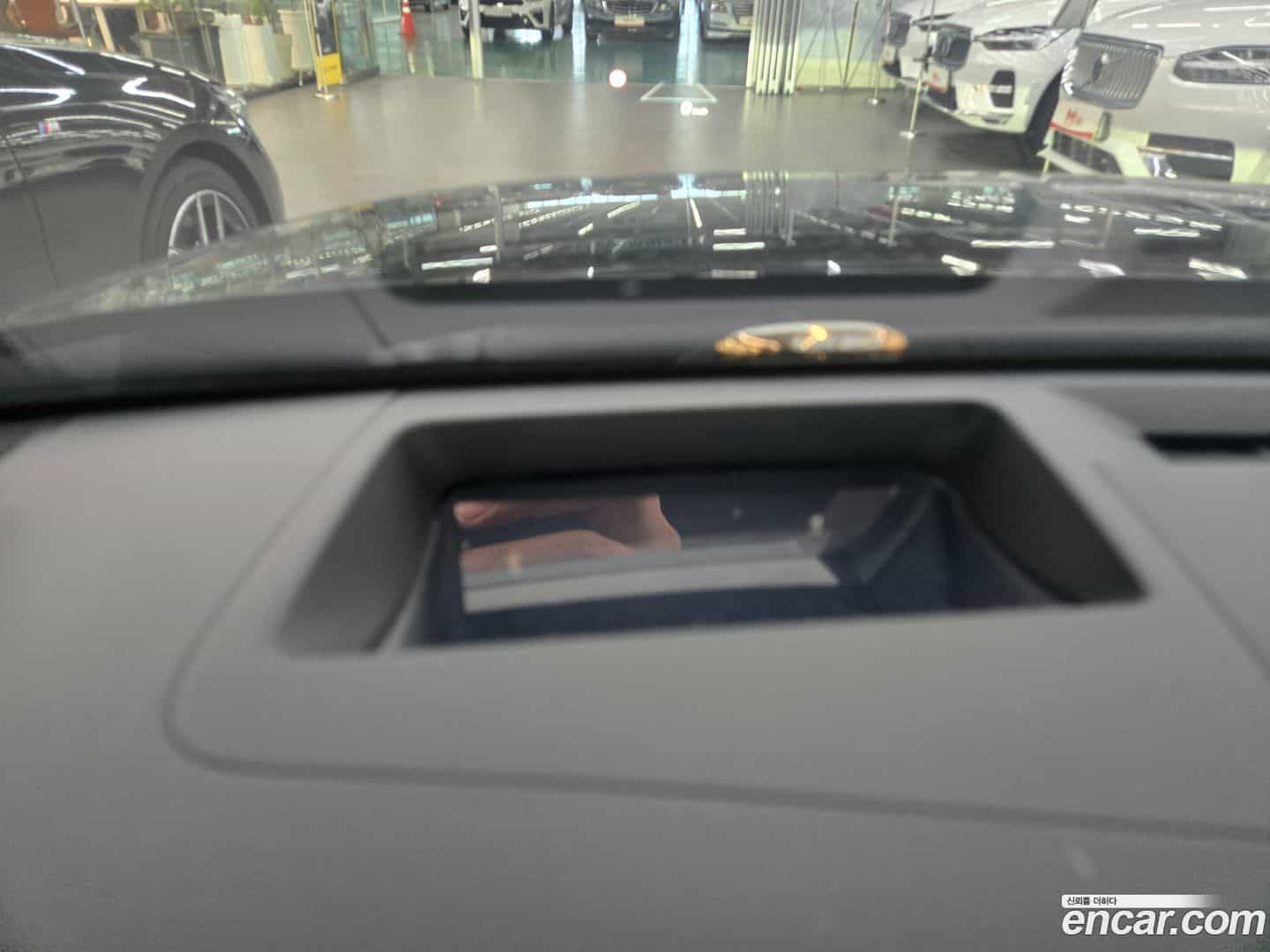 Grandeur Hyundai 2025.10-INNER-008