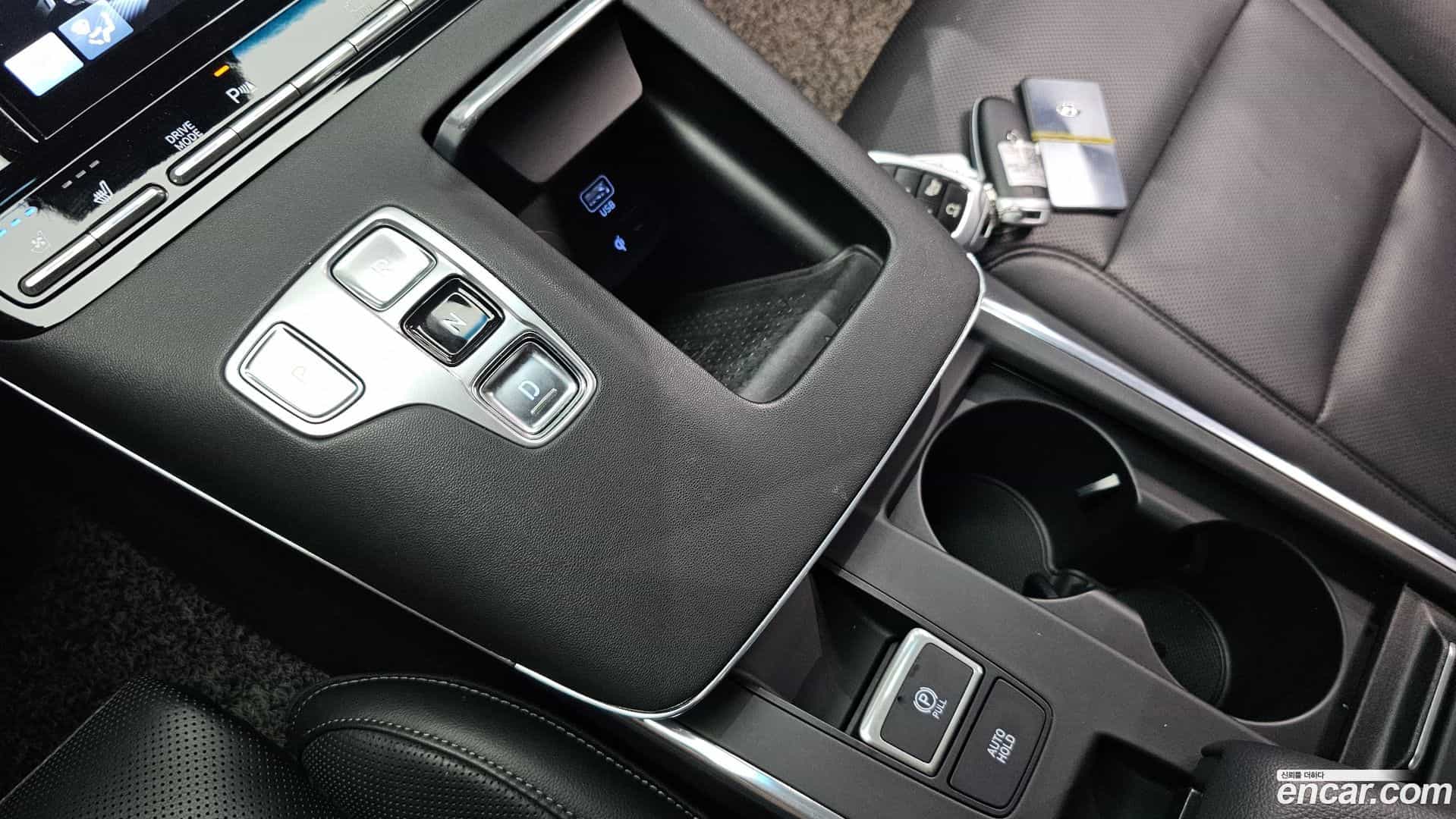 Grandeur Hyundai 2022.8-INNER-009