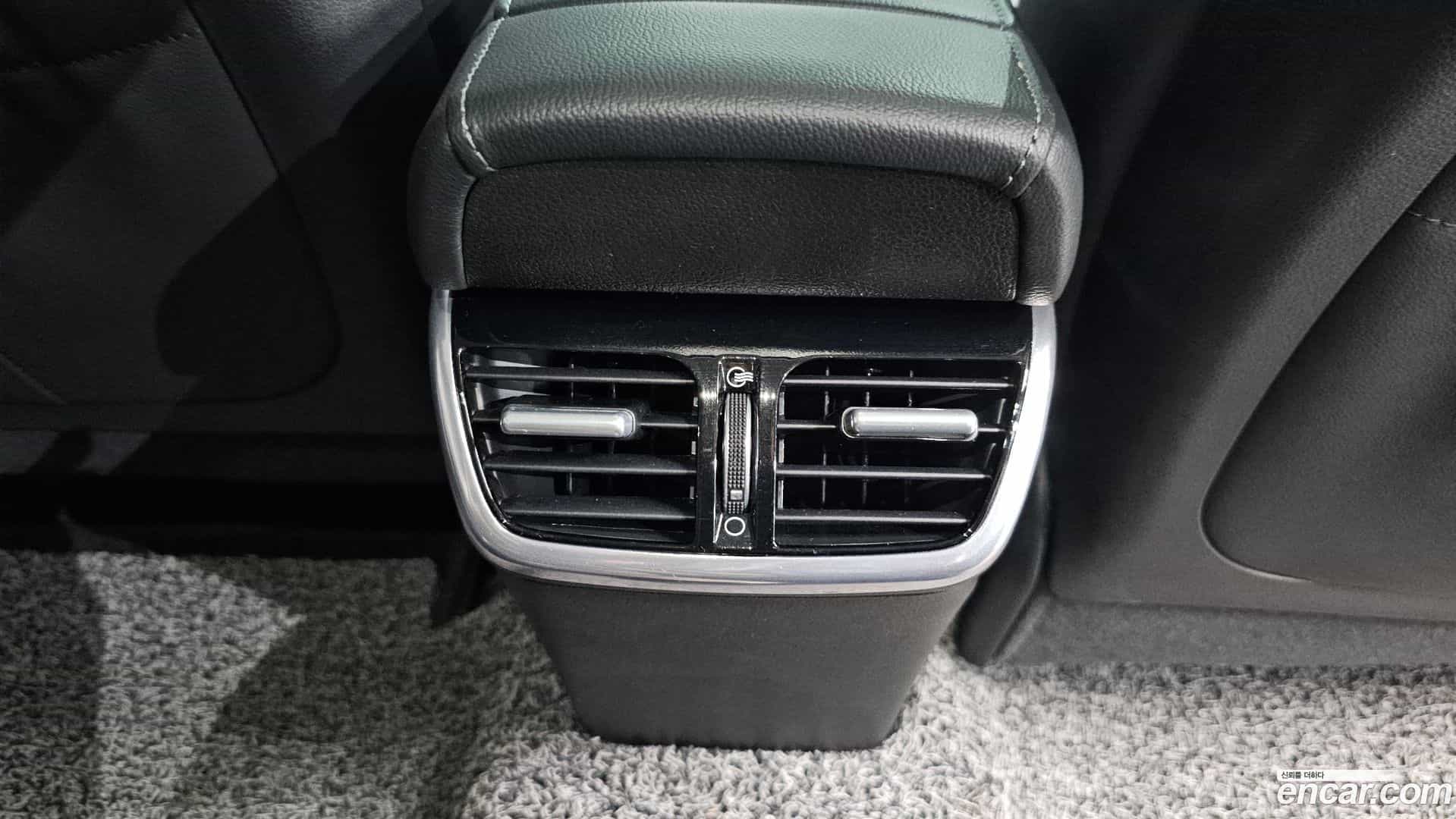 Grandeur Hyundai 2022.8-OPTION-044