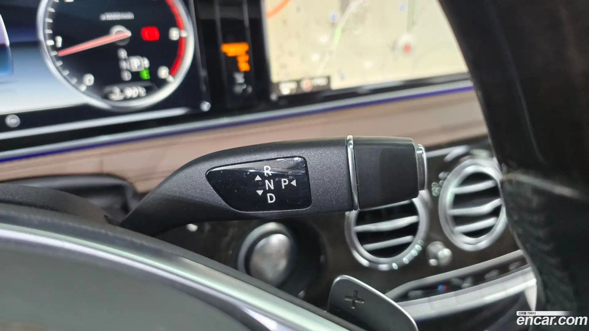 S-Class Mercedes-Benz 2015.3-INNER-009