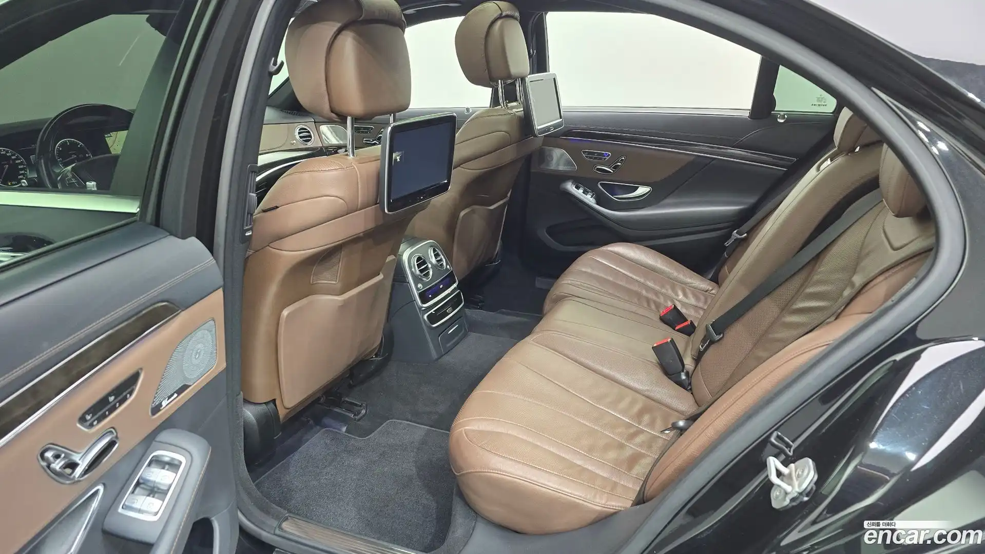 S-Class Mercedes-Benz 2015.3-OPTION-015
