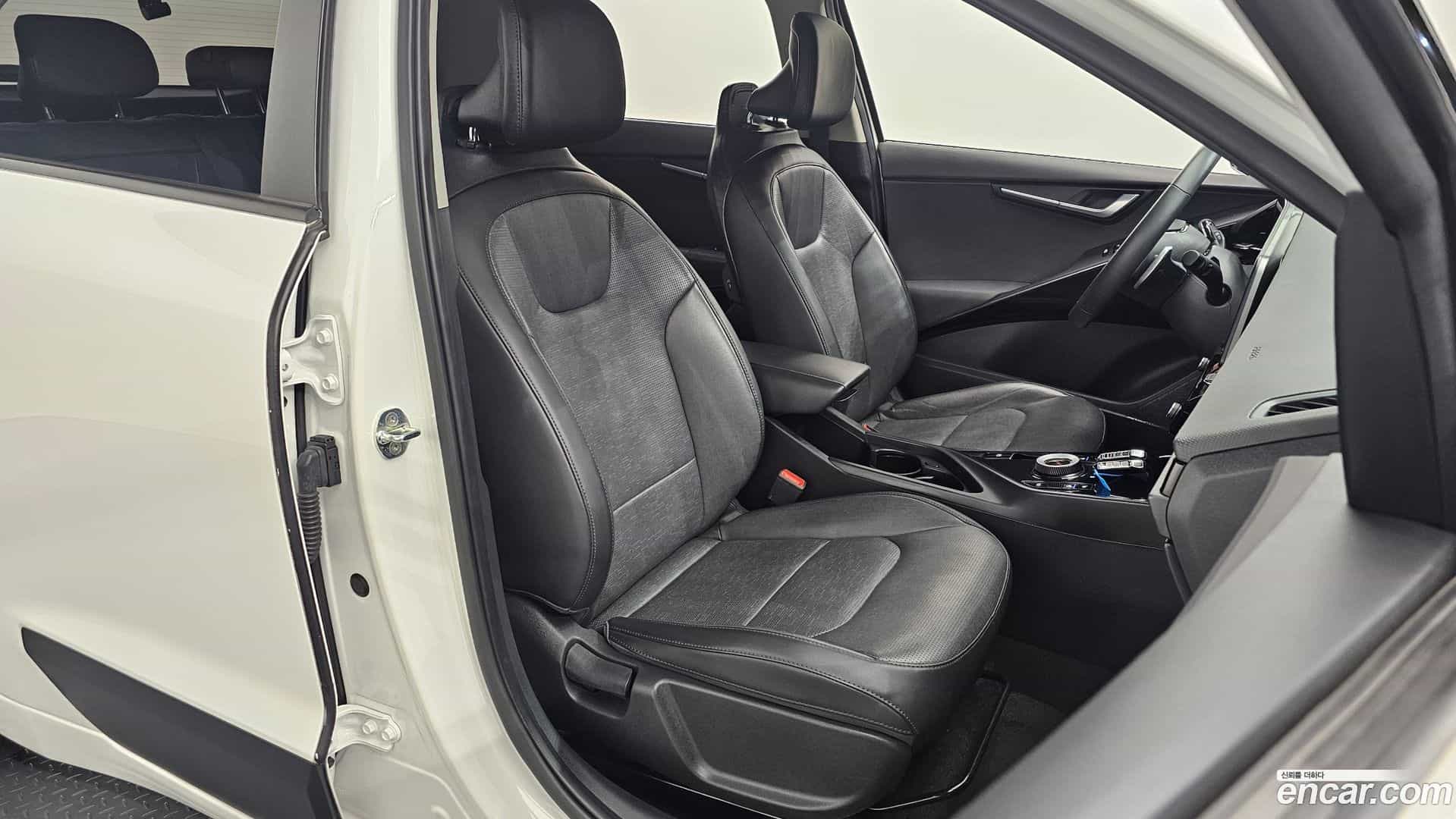 Niro Kia 2022.6-OPTION-016