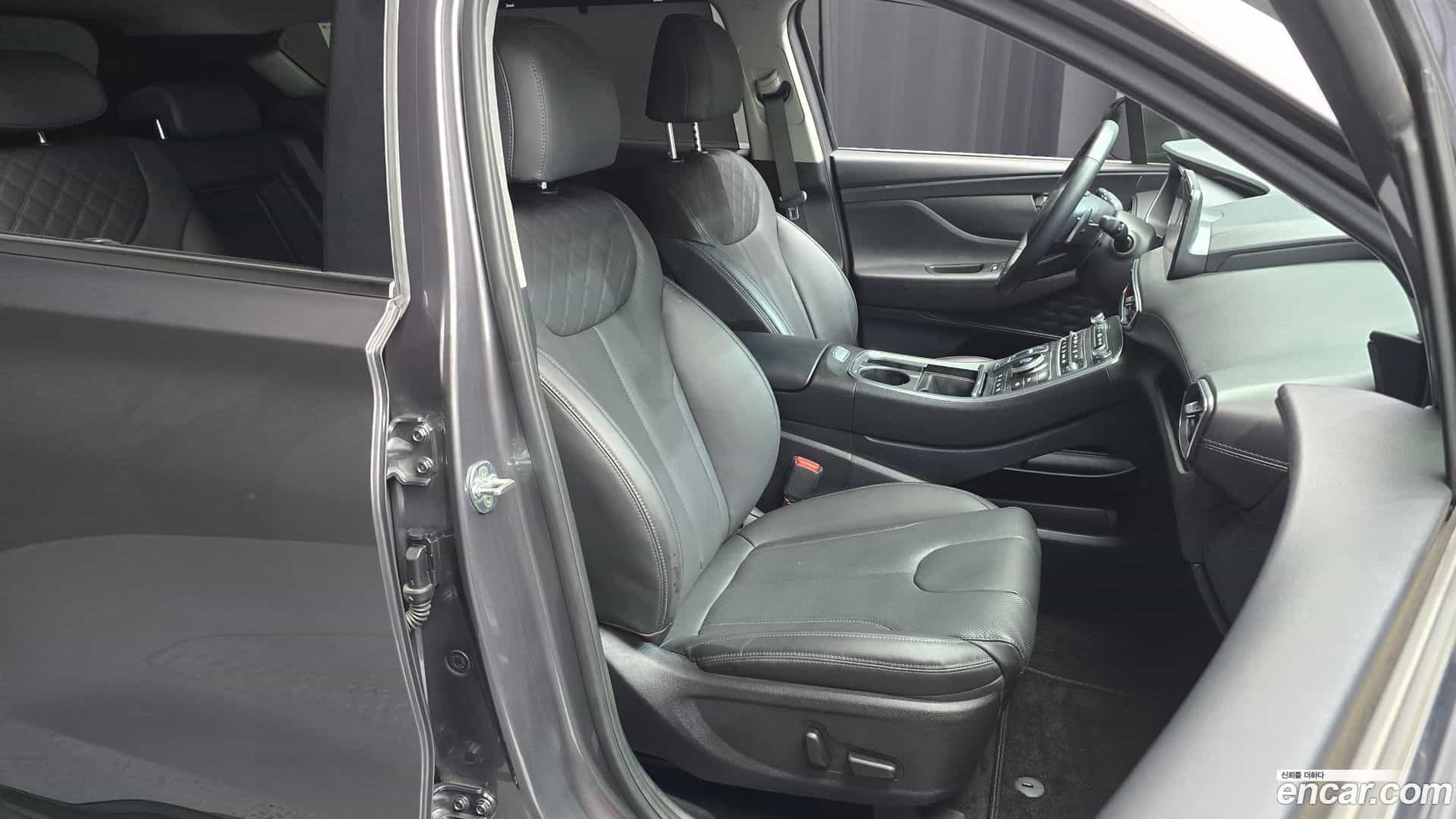 Santafe Hyundai 2022.8-OPTION-015