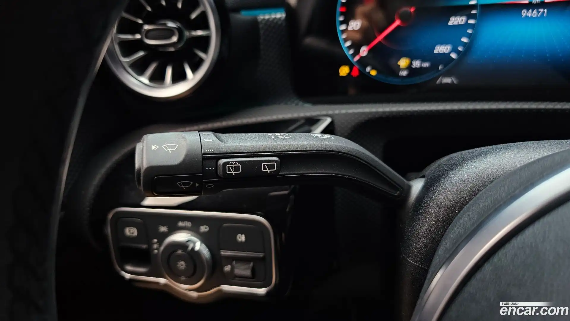 A-Class Mercedes-Benz 2022.7-OPTION-024