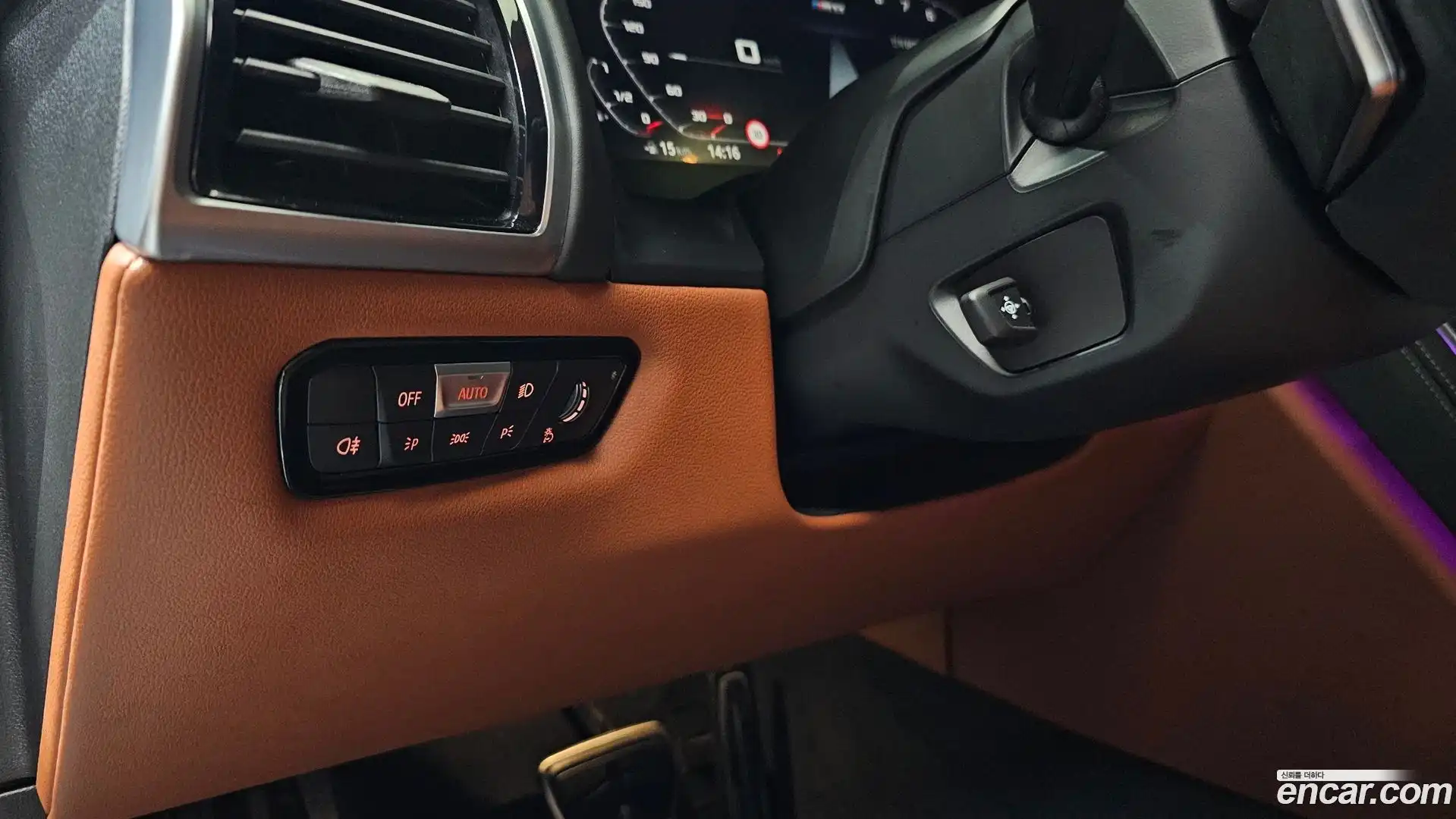 8-Series BMW 2021.9-OPTION-041