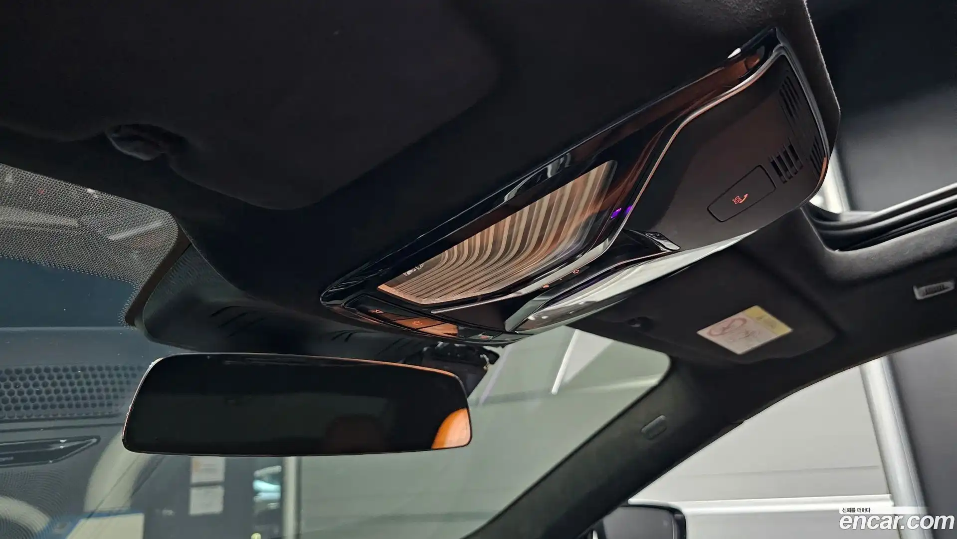 8-Series BMW 2021.9-OPTION-044