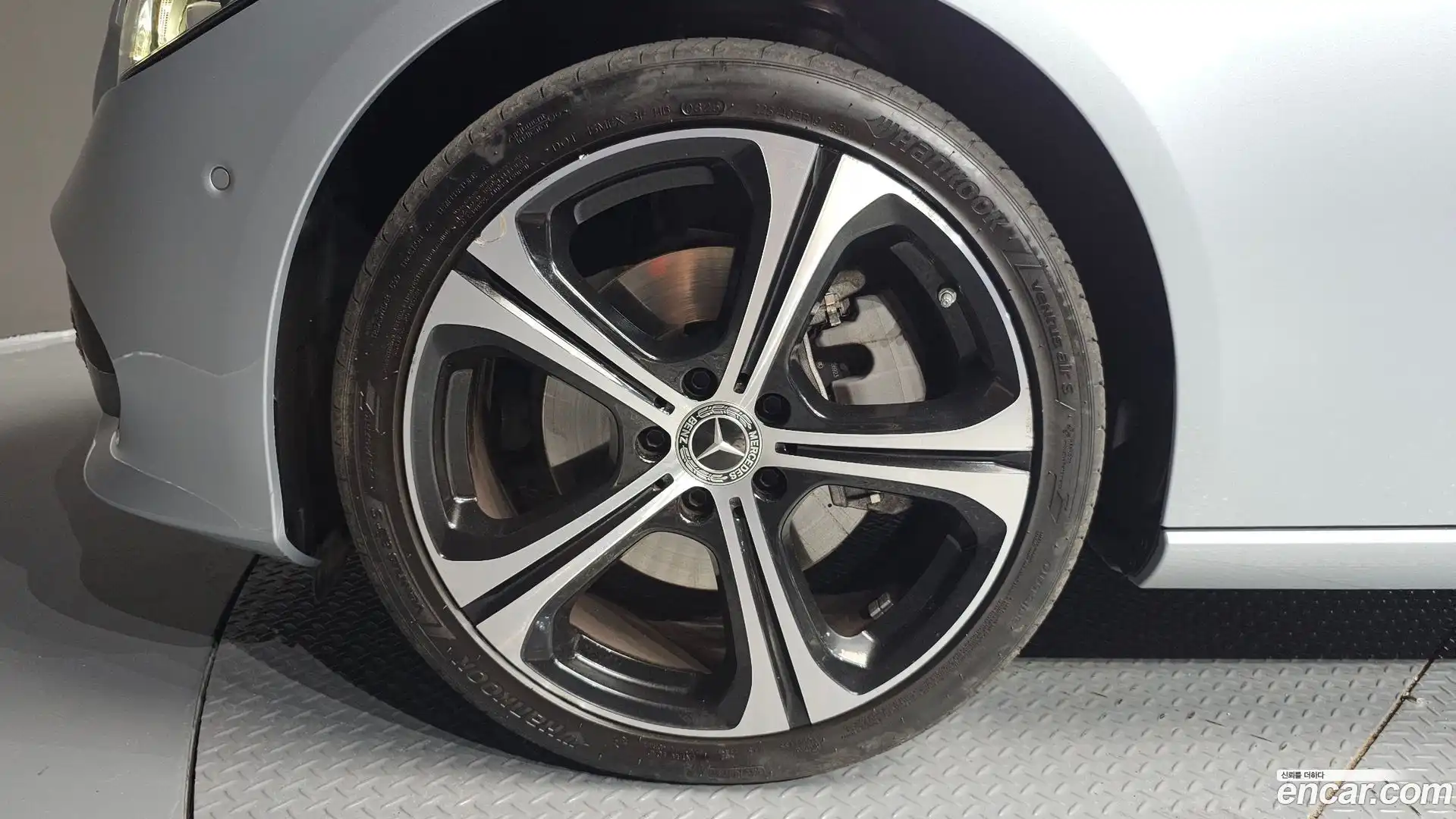 C-Class Mercedes-Benz 2023.11-OUTER-005