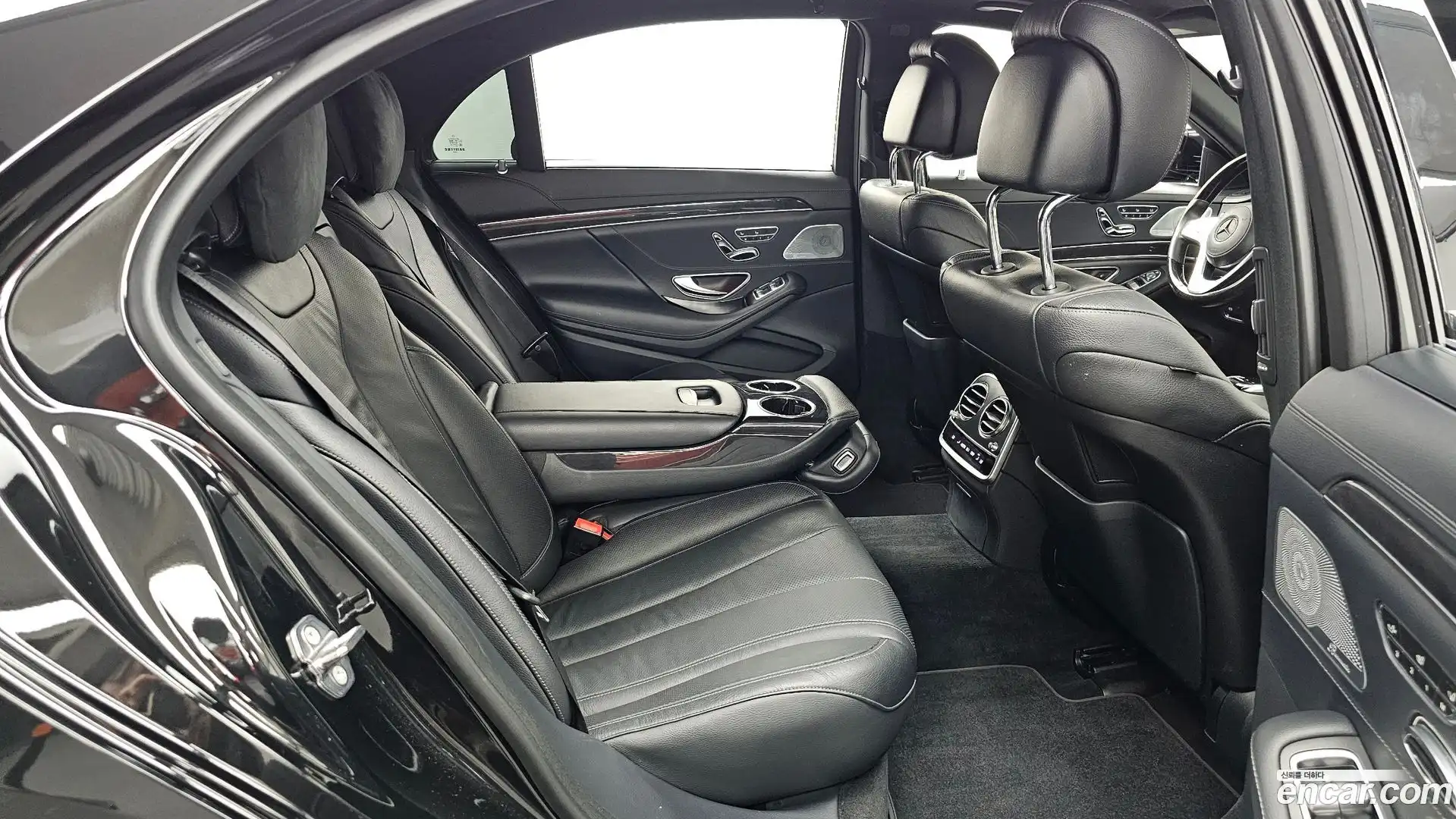 S-Class Mercedes-Benz 2020.1-OPTION-016