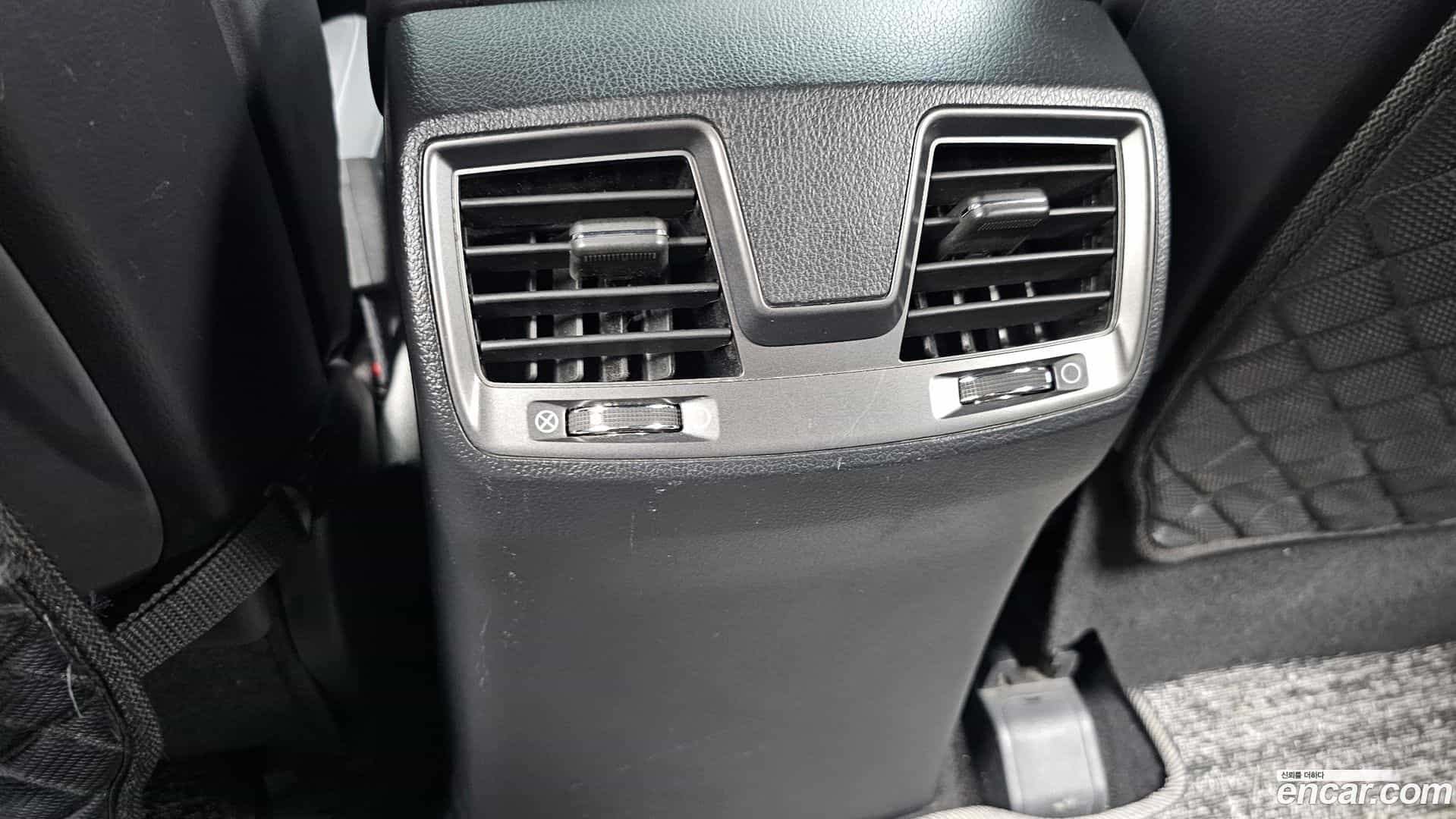 Rexton KG Mobility 2020.1-OPTION-044