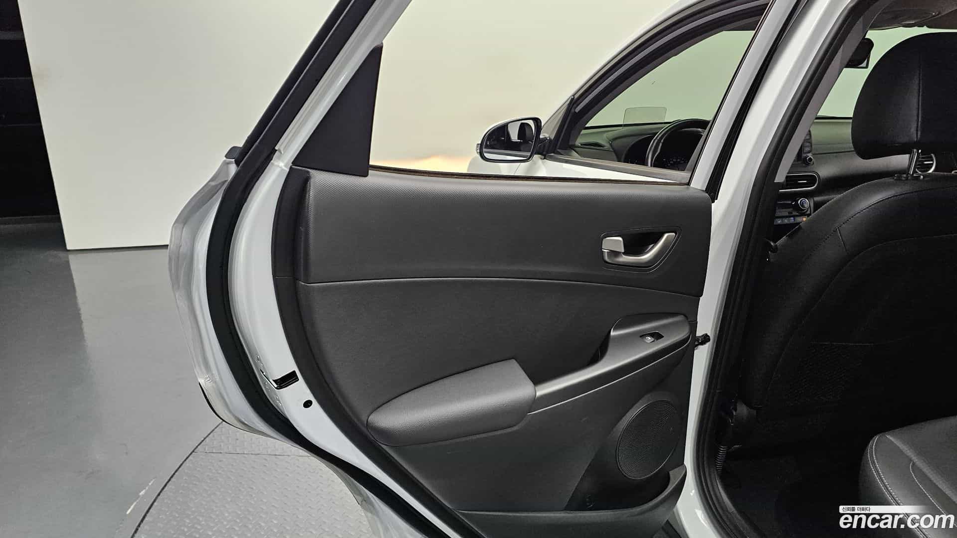 Kona Hyundai 2019.5-INNER-035