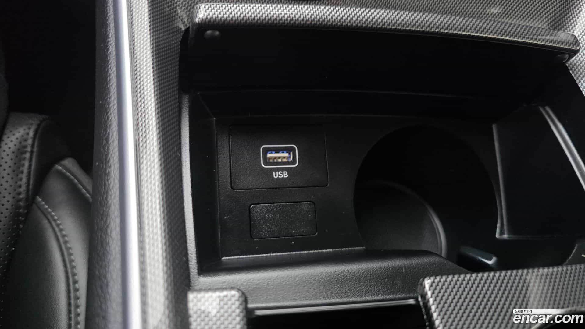 Santafe Hyundai 2022.8-OPTION-041
