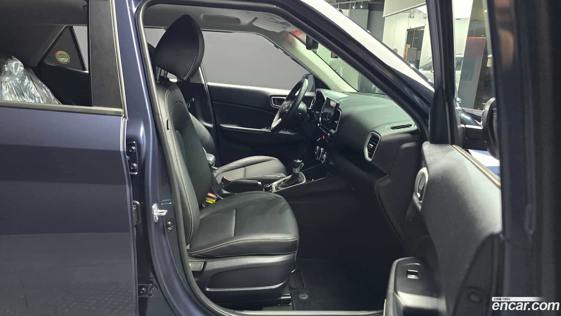 Venue Hyundai 2023.6-OPTION-015