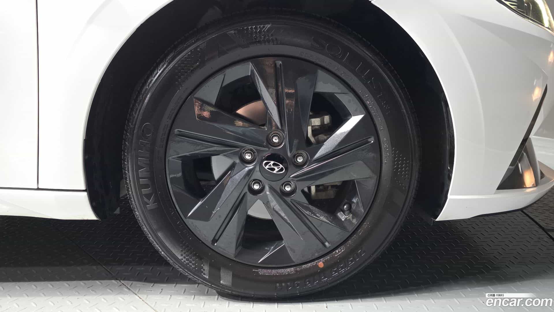 AVANTE Hyundai 2023.0-OUTER-005